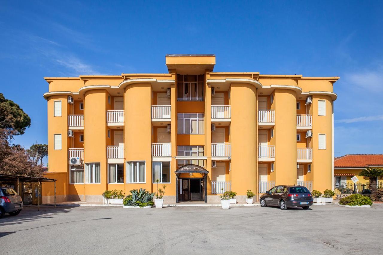 Hotel Rosy ياتّيباليا المظهر الخارجي الصورة
