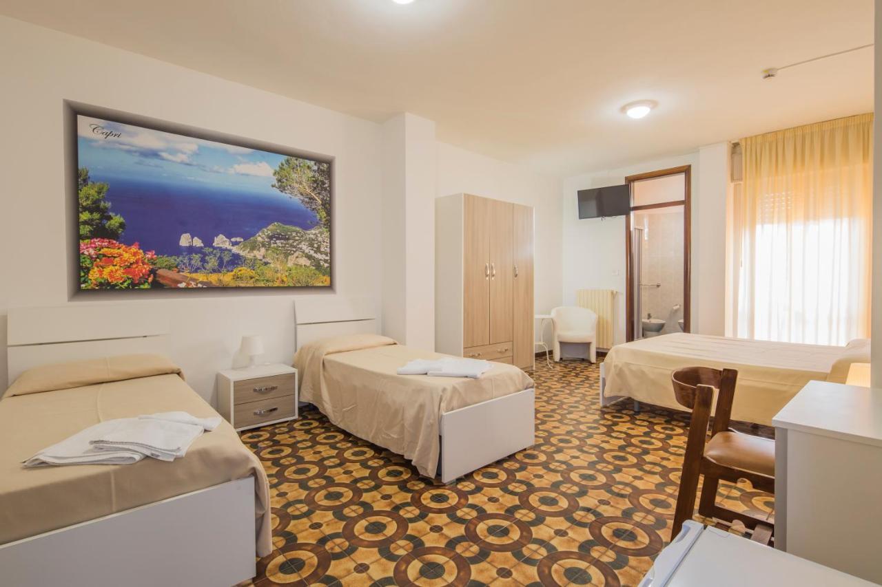 Hotel Rosy ياتّيباليا المظهر الخارجي الصورة