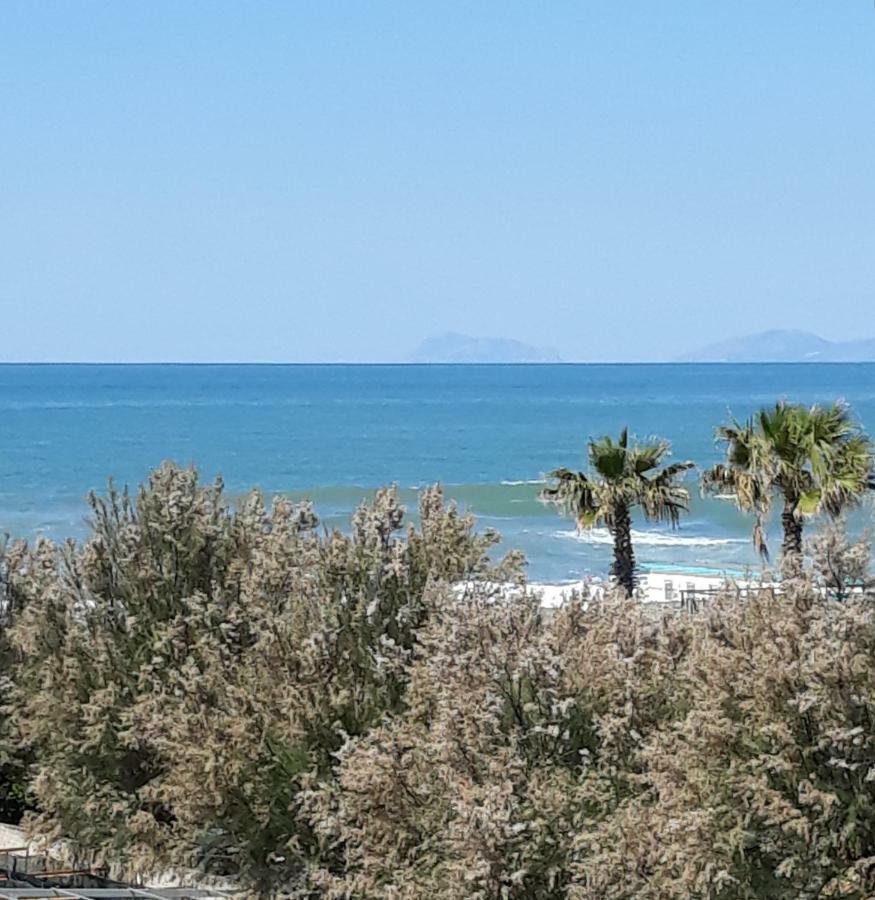 Hotel Rosy ياتّيباليا المظهر الخارجي الصورة