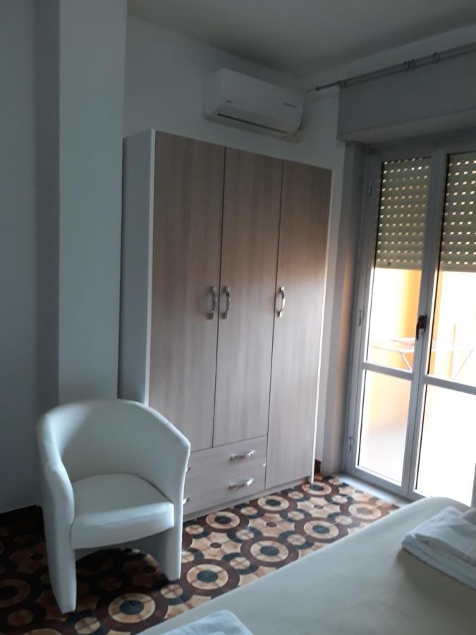 Hotel Rosy ياتّيباليا المظهر الخارجي الصورة