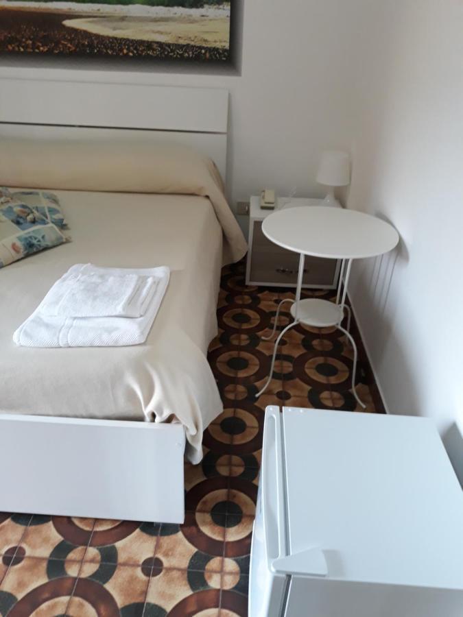 Hotel Rosy ياتّيباليا المظهر الخارجي الصورة